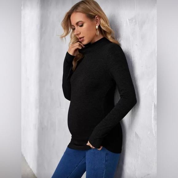 Bundle of women’s maternity tops - Picture 10 of 12